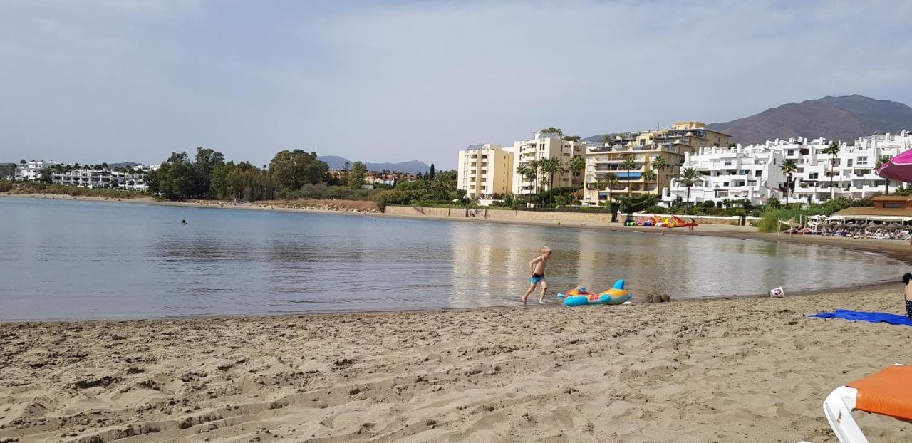 Puerto Estepona Ngoại thất bức ảnh