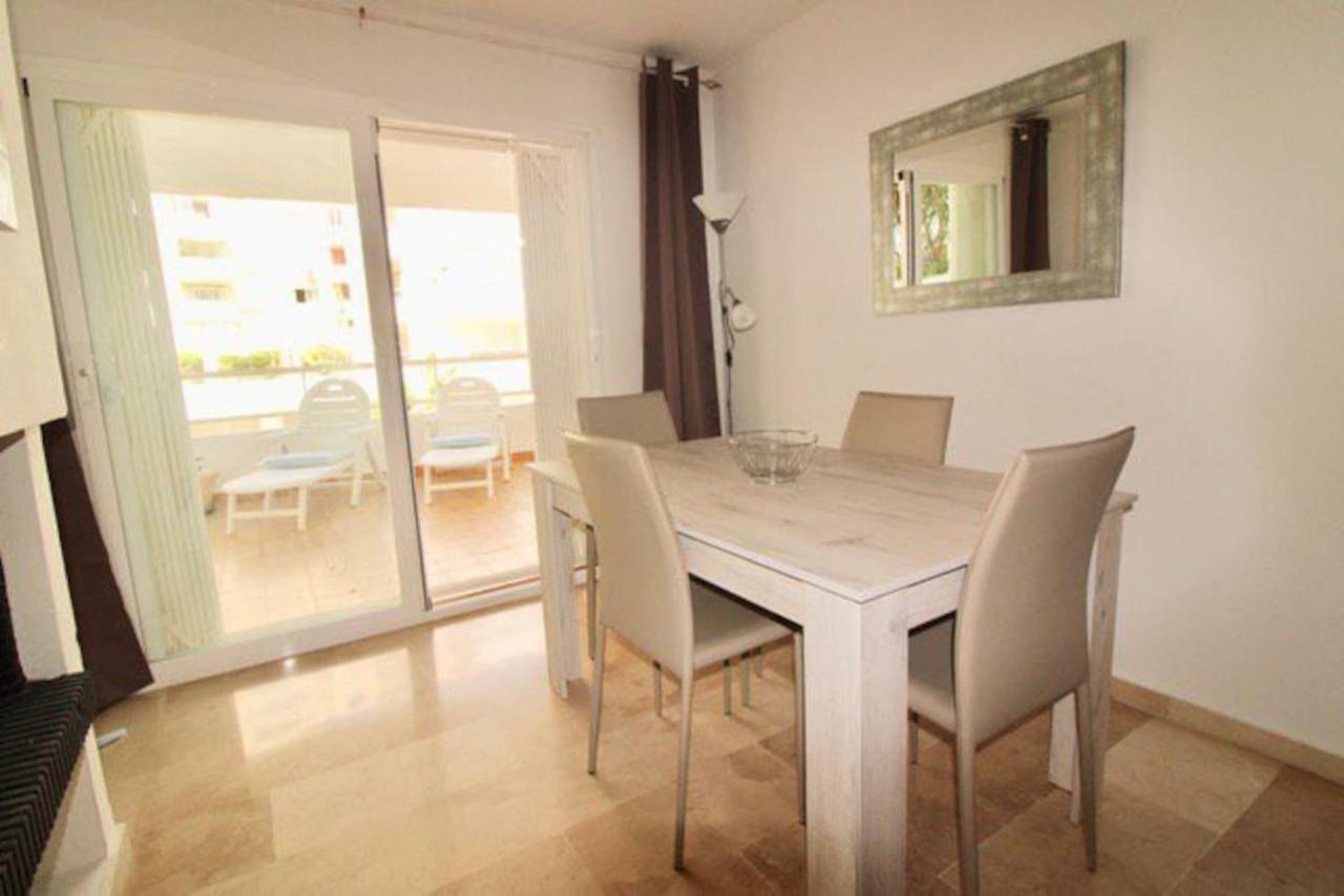 Puerto Estepona Ngoại thất bức ảnh
