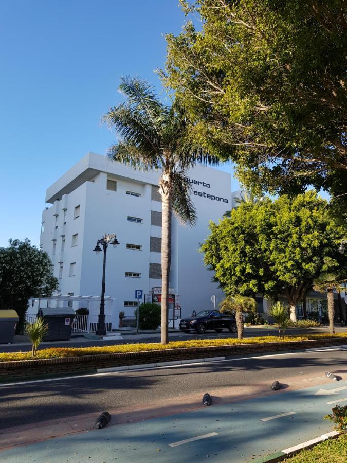 Puerto Estepona Ngoại thất bức ảnh